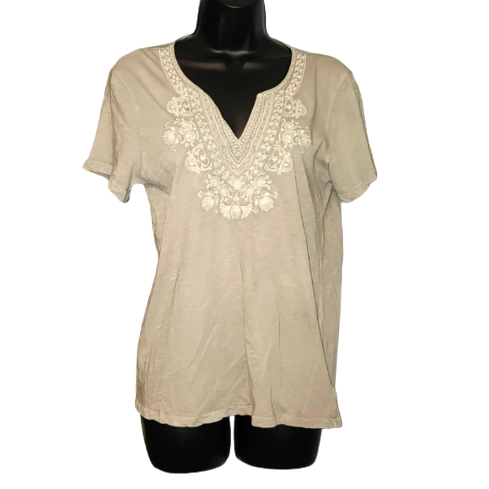 WOMEN'S Tee Shirt